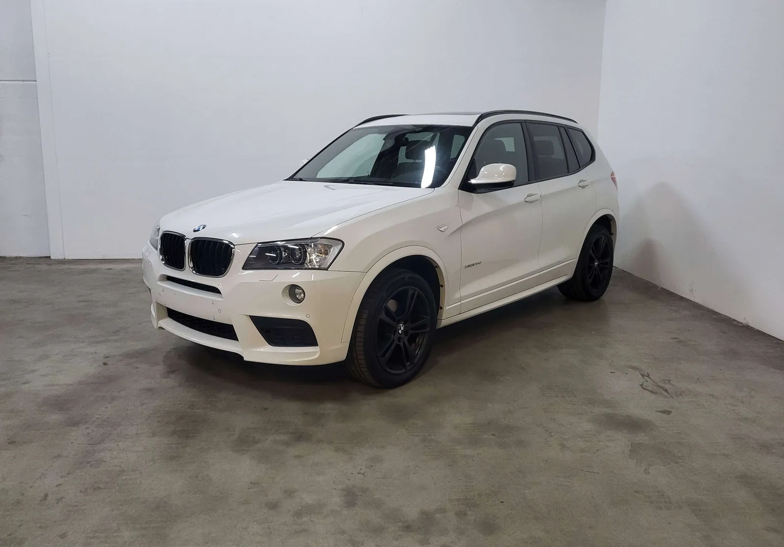 BMW X3 2014 photo 2