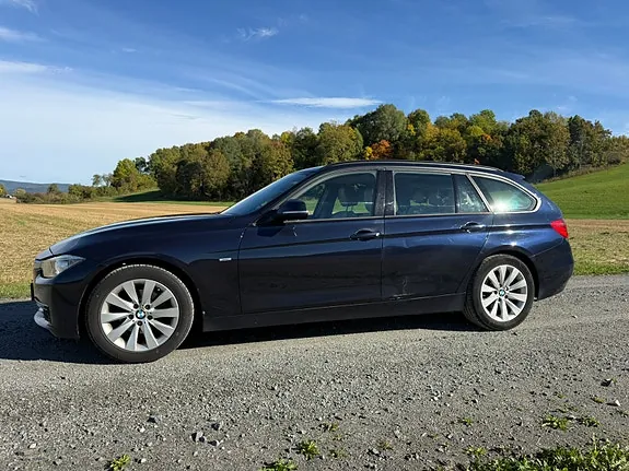 BMW 318D 2015 photo 4