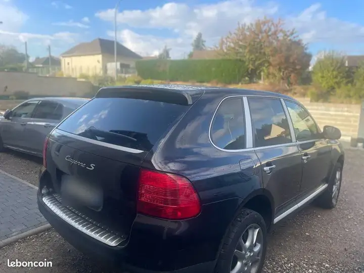 Porsche Cayenne 2005 photo 2