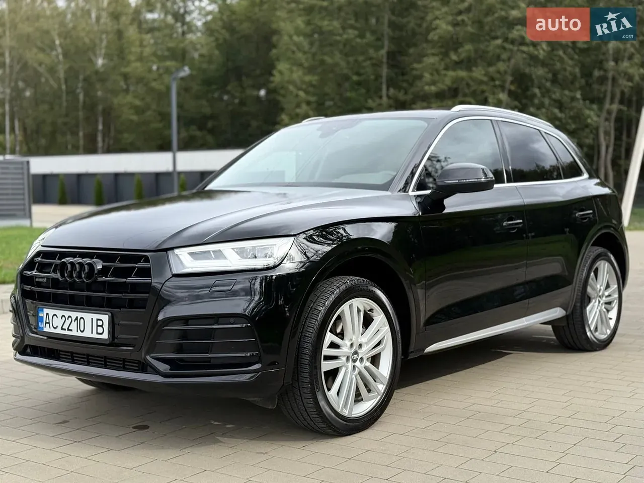 Audi Q5 2018 photo 3