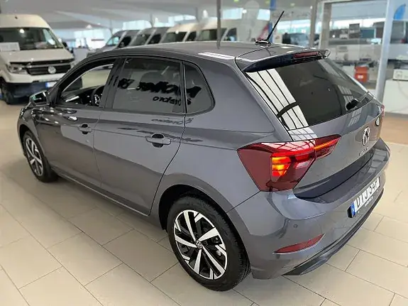 Volkswagen Polo 2027 photo 3