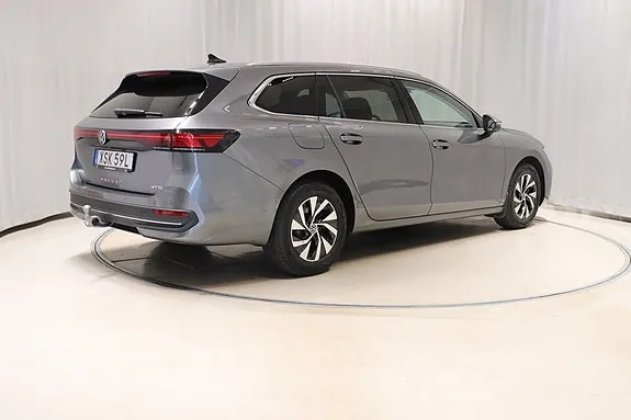 Volkswagen Passat 2025 photo 4