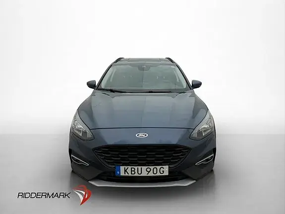 Ford Focus 2022 photo 2