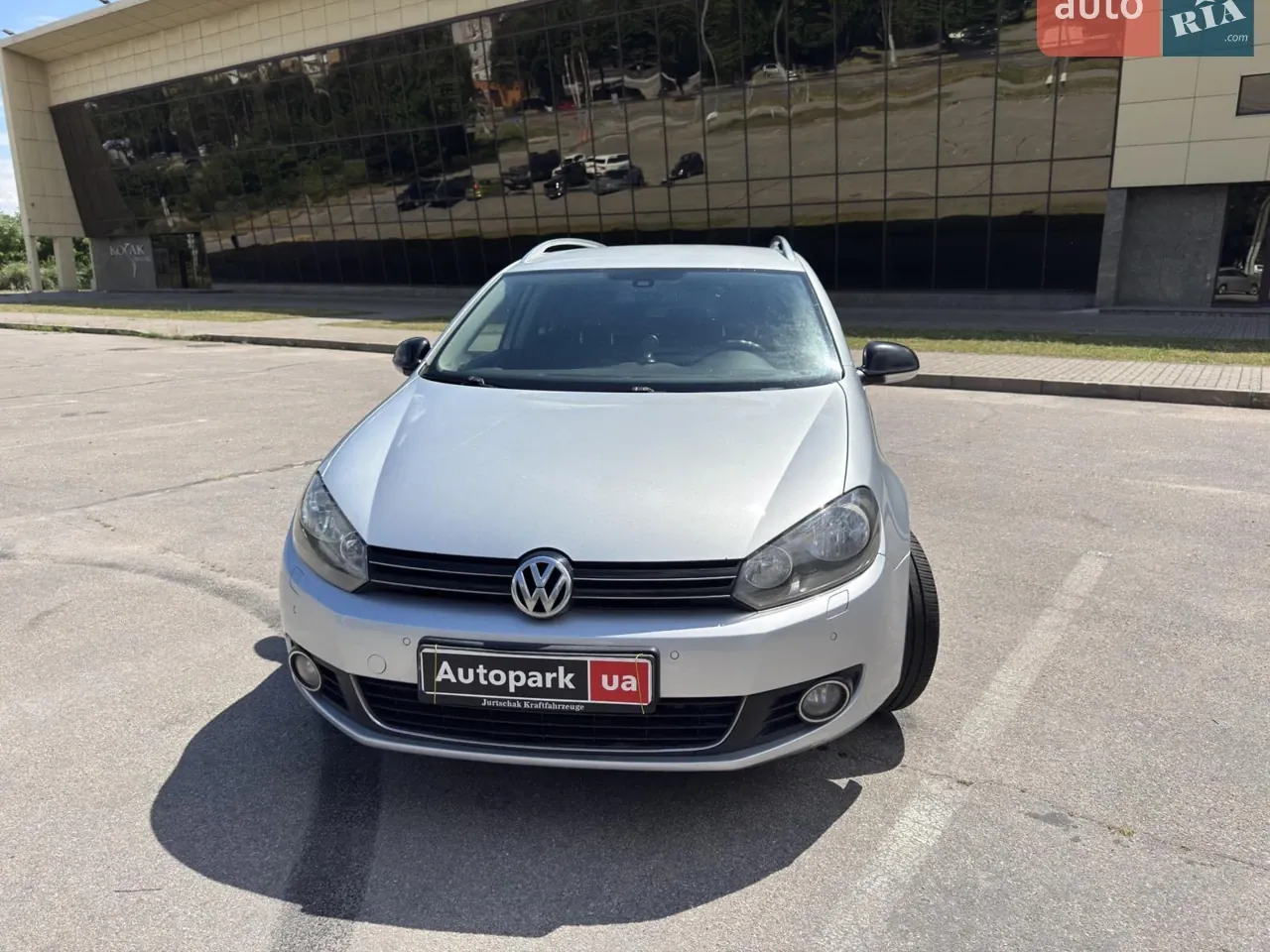 Volkswagen Golf 2012 photo 2
