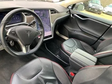 Tesla Model S 2014 photo 2