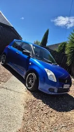 Suzuki Swift 2006 photo 2
