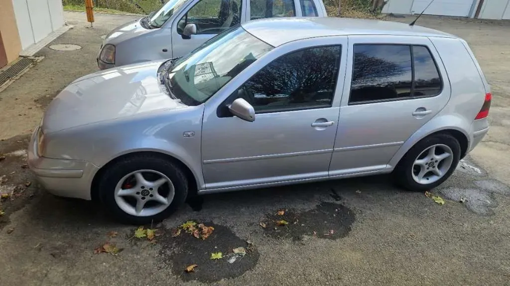 Volkswagen Golf 2000 photo 3
