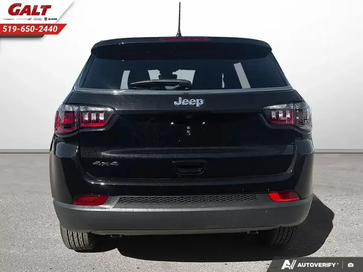Jeep Compass 2026 photo 5