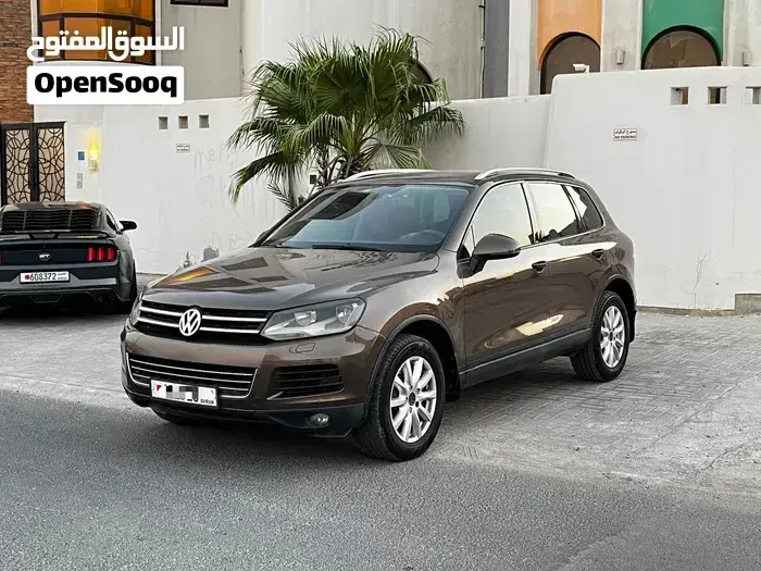 Volkswagen Touareg 2012 photo 2