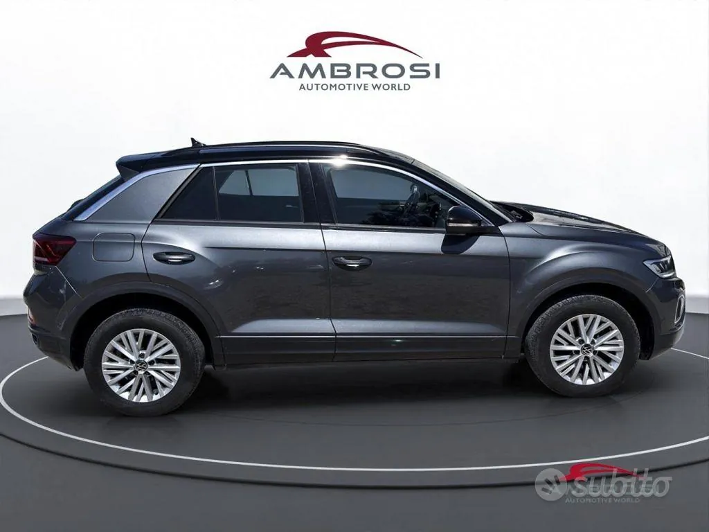 Volkswagen T-Roc 2022 photo 5