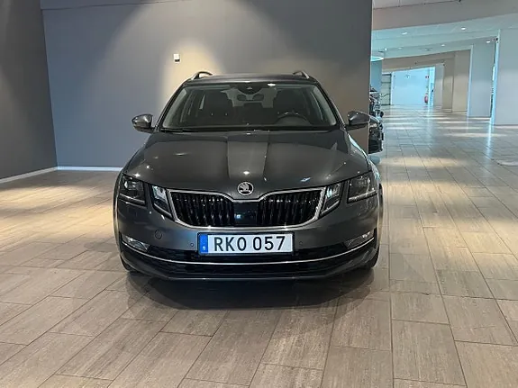Skoda Octavia 2018 photo 3