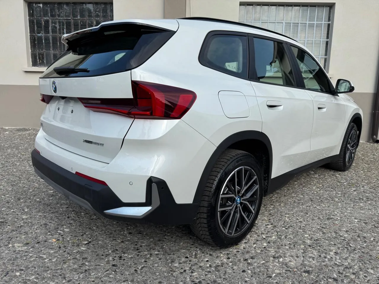 BMW X1 2024 photo 4