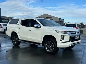 Mitsubishi Triton 2021 photo 3