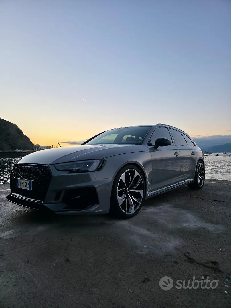 Audi Rs4 Avant 2018 photo 3