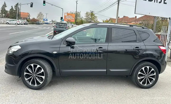 Nissan Qashqai 2013 photo 4