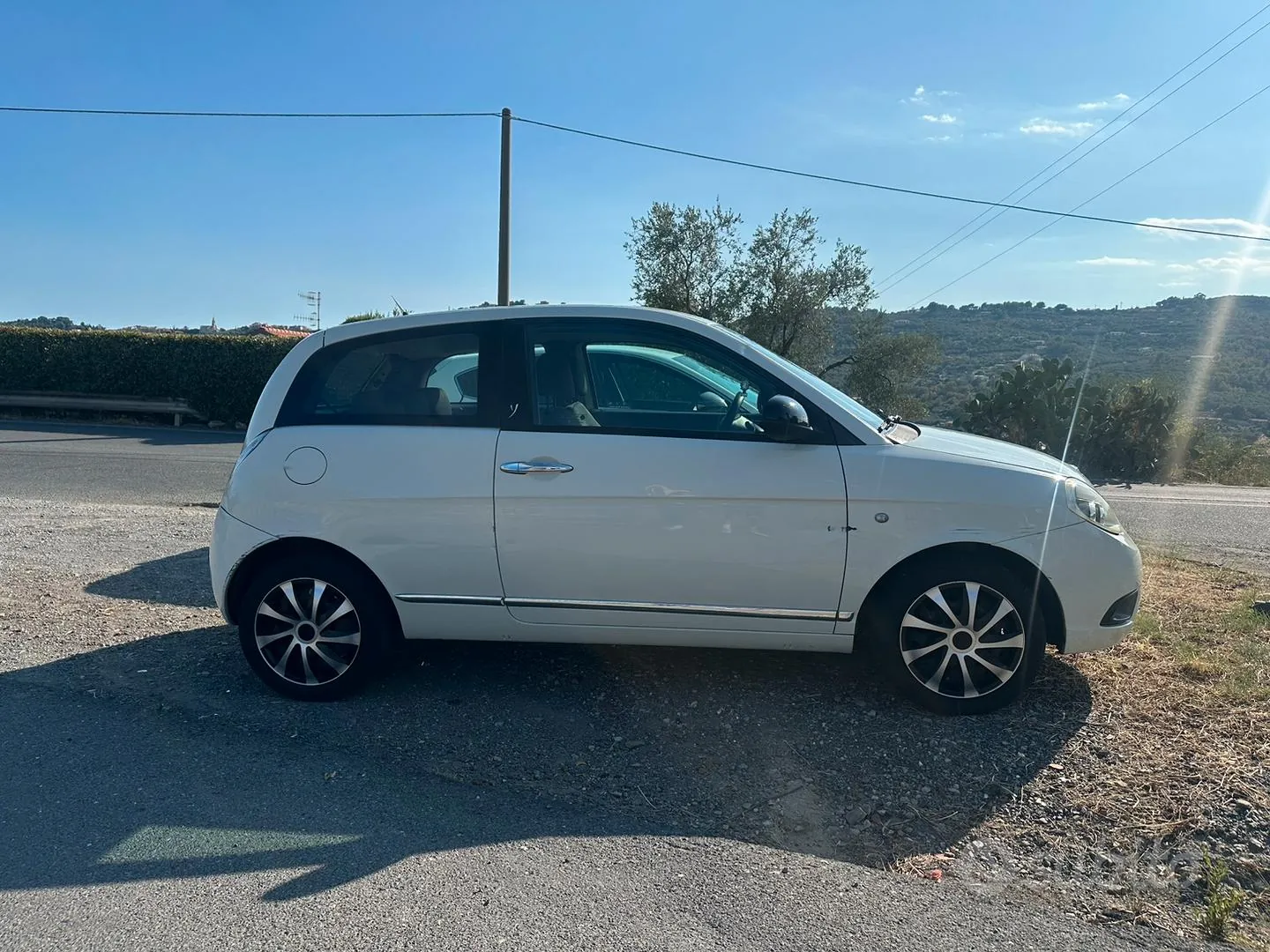 Lancia Ypsilon 2011 photo 3