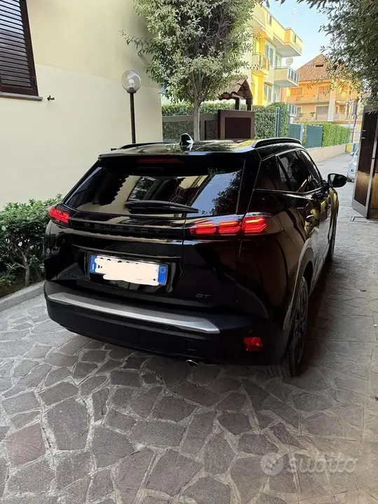 Peugeot 2008 2024 photo 2