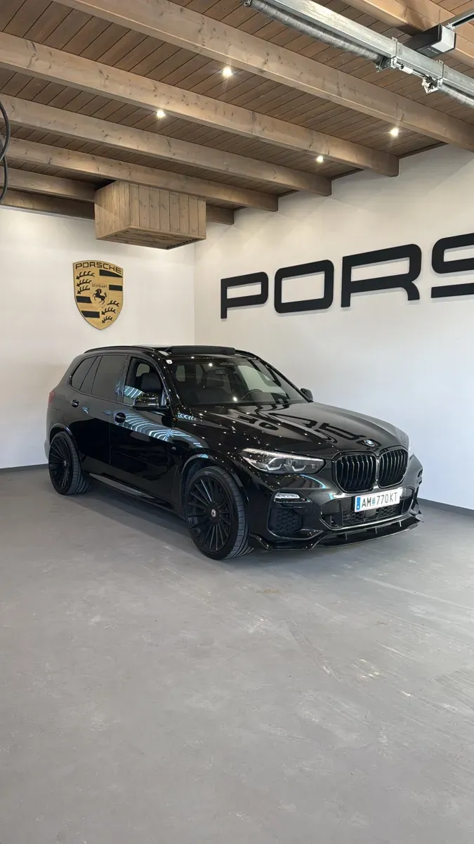 BMW X5 2018 photo 2