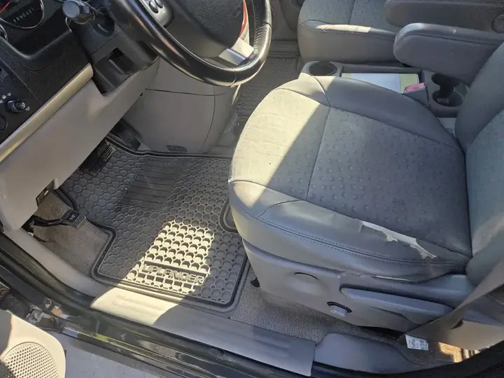 Chevrolet Uplander 2008 photo 4