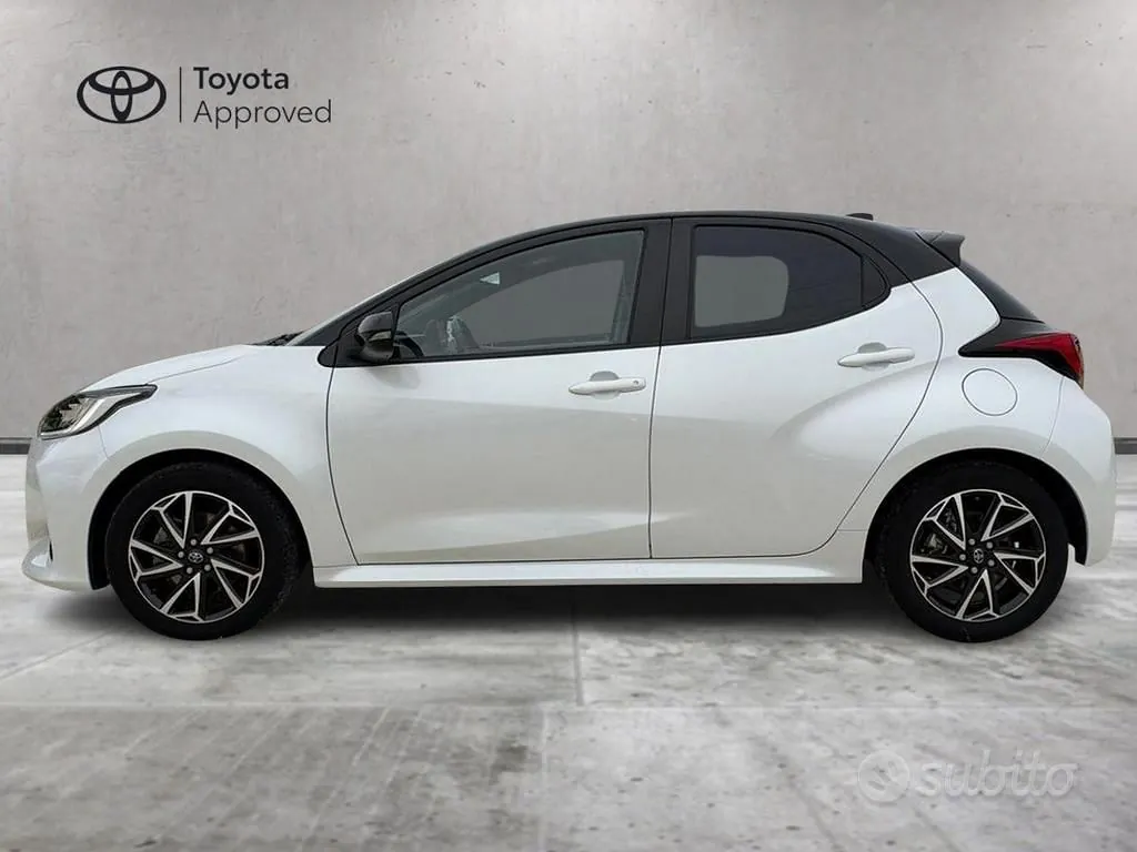 Toyota Yaris 2022 photo 3