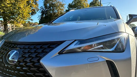 Lexus Ux250H 2019 photo 3