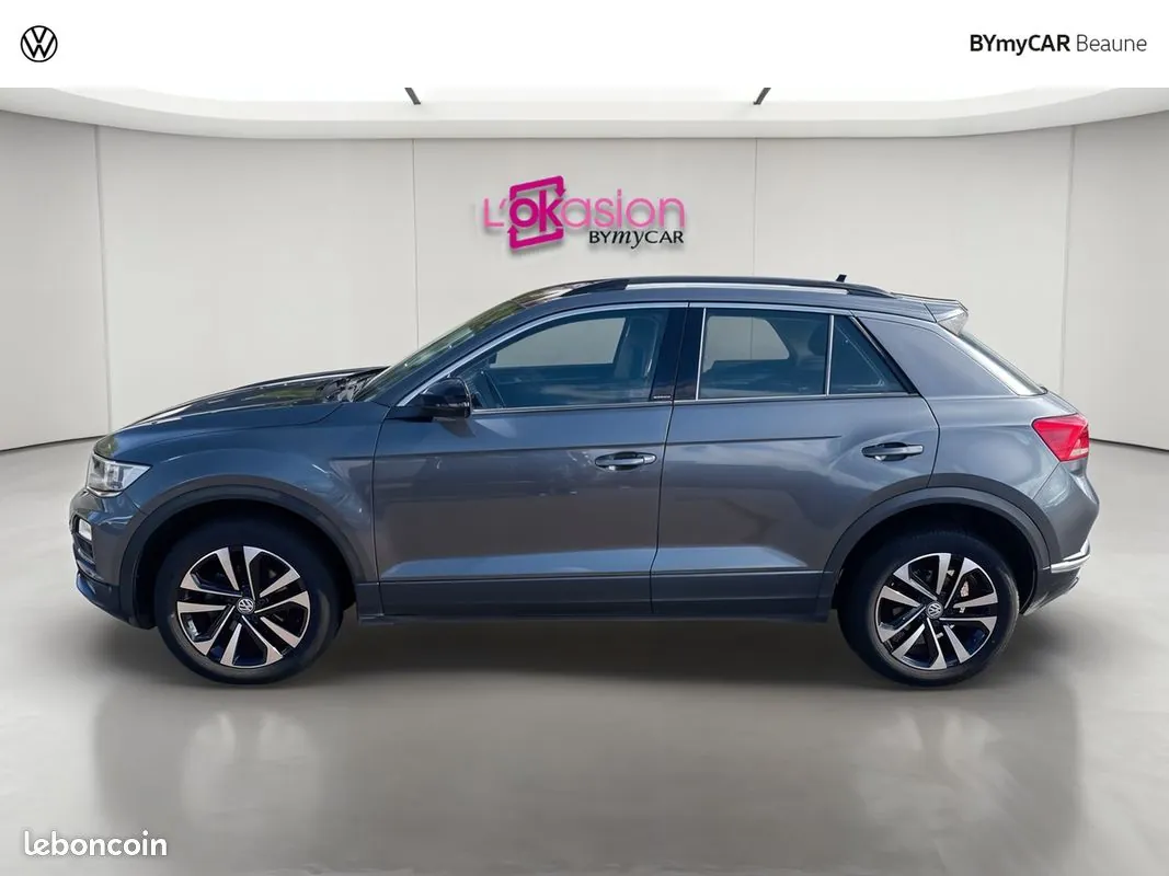 Volkswagen T-Roc 2020 photo 2