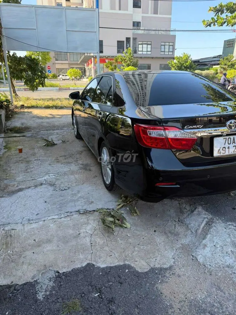 Toyota Camry 2012 photo 2