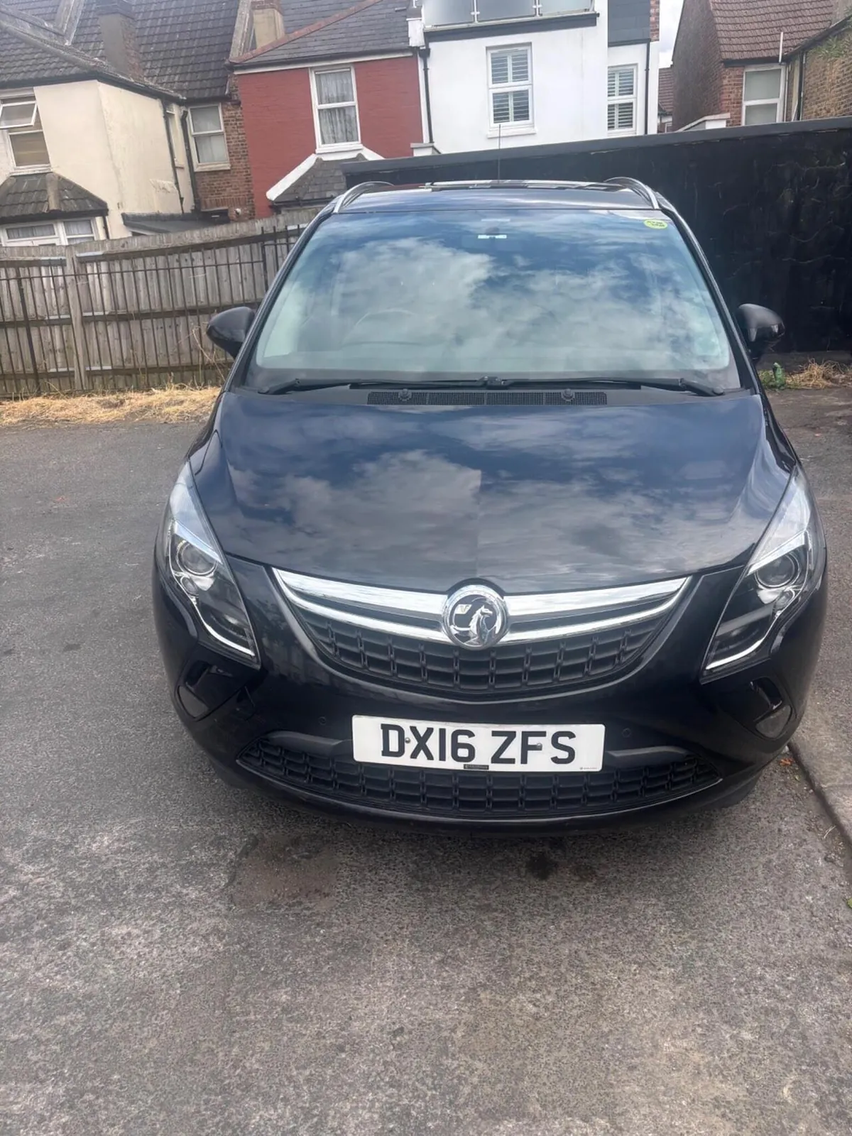 Vauxhall Zafira Tourer 2016 photo 2