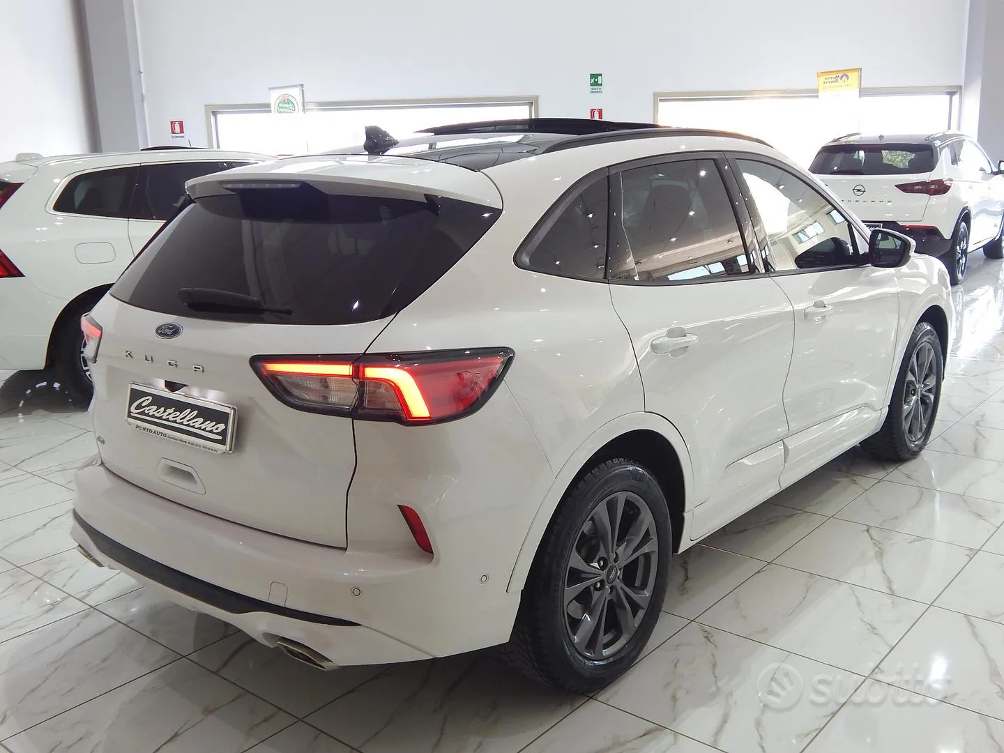 Ford Kuga 2022 photo 5