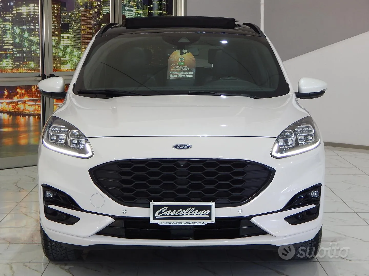 Ford Kuga 2022 photo 2