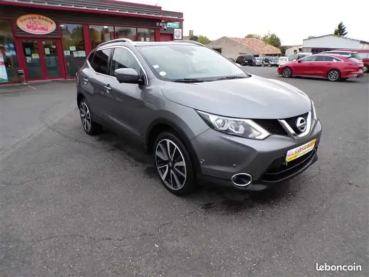 Nissan Qashqai 2015 photo 4