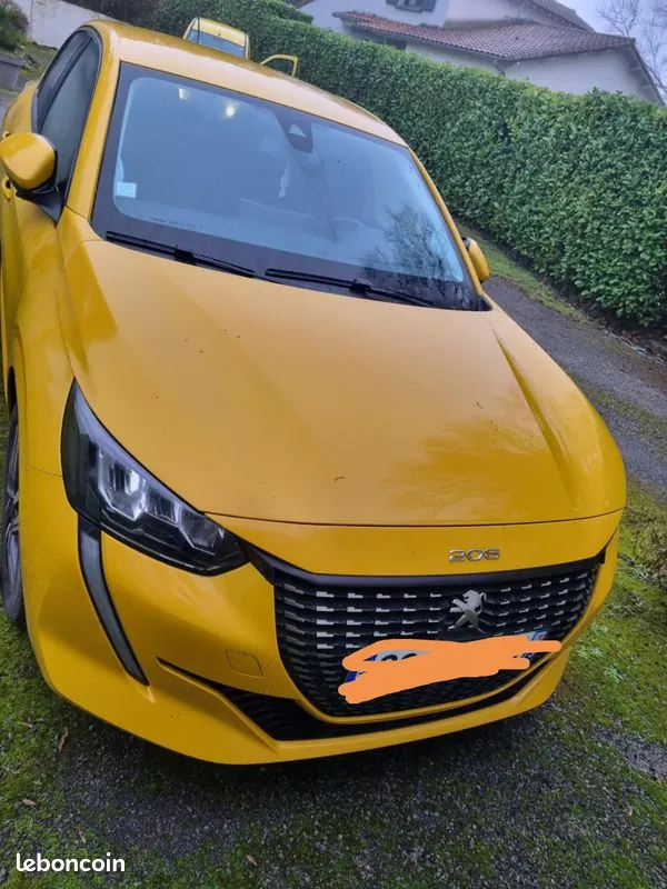 Peugeot 208