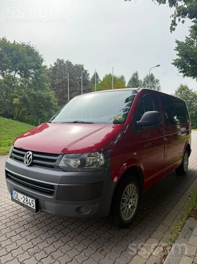 Volkswagen T5 2010 photo 2