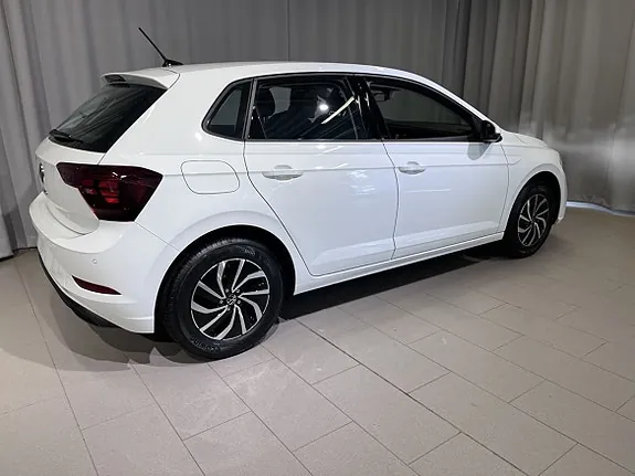 Volkswagen Polo 2027 photo 5
