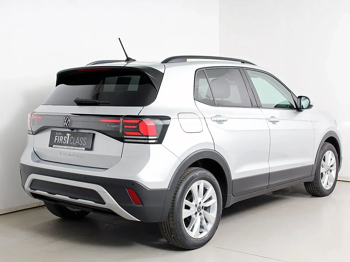 Volkswagen T-Cross 2026 photo 2