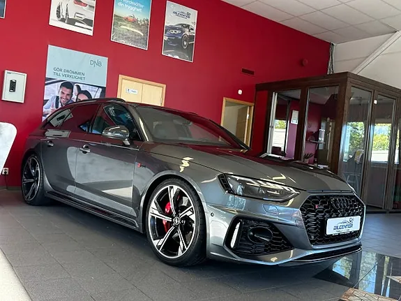 Audi Rs4 2022 photo 2