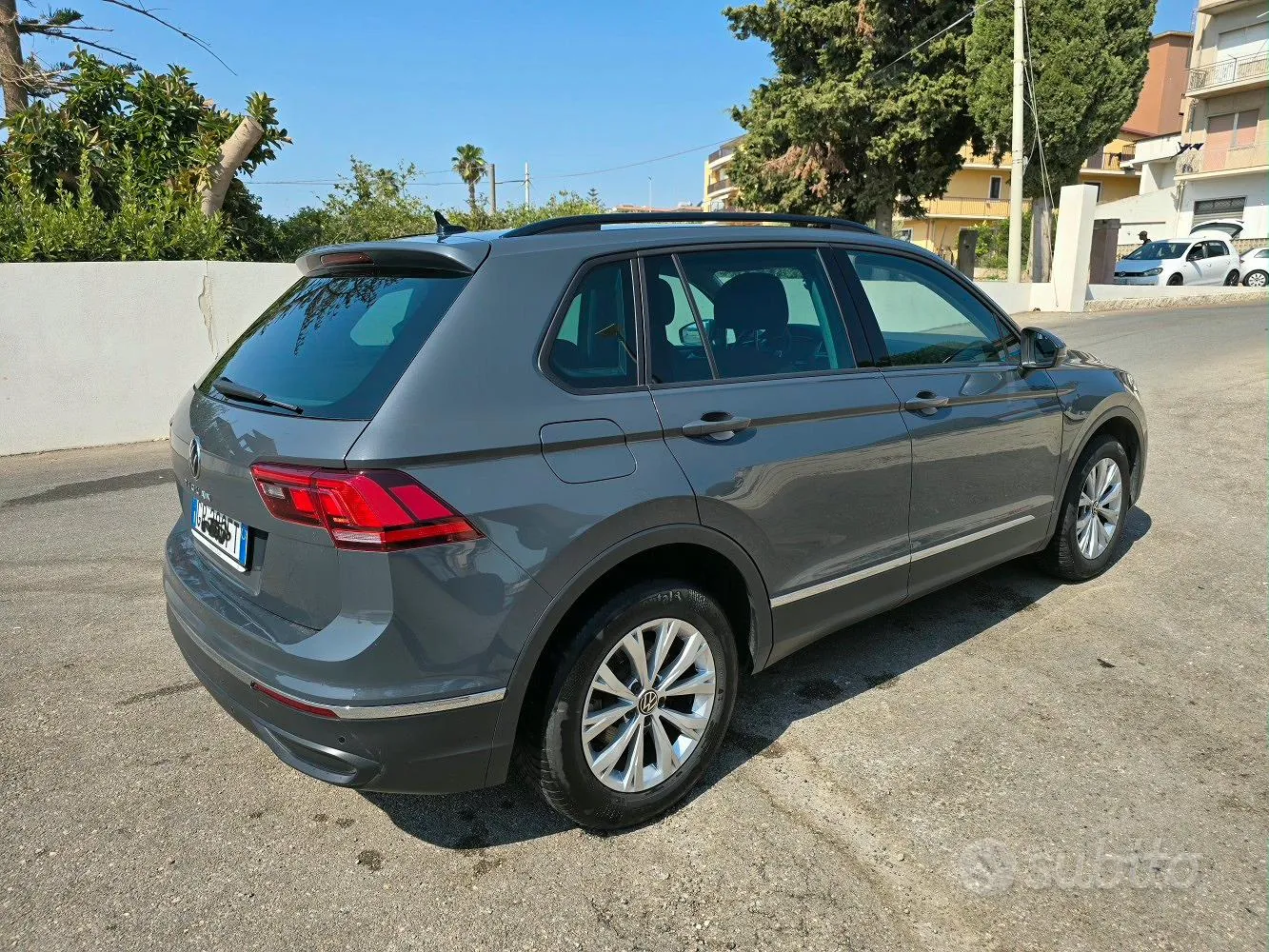 Volkswagen Tiguan 2023 photo 2