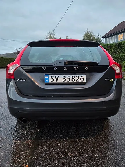 Volvo V60 2011 photo 4