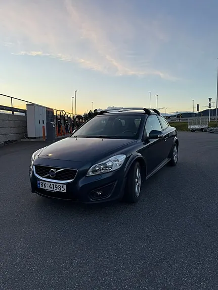 Volvo C30 2011 photo 2