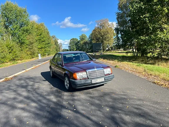 Mercedes-Benz 230 E 1989 photo 5