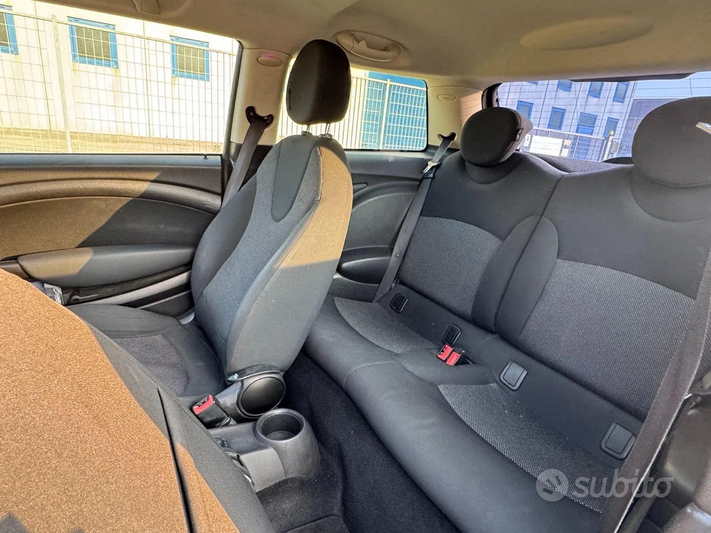 Mini Cooper D 2013 photo 4