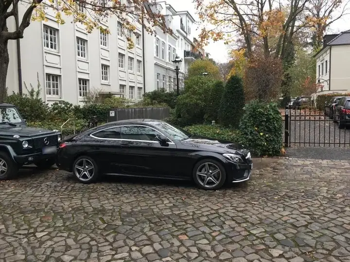 Mercedes-Benz C180