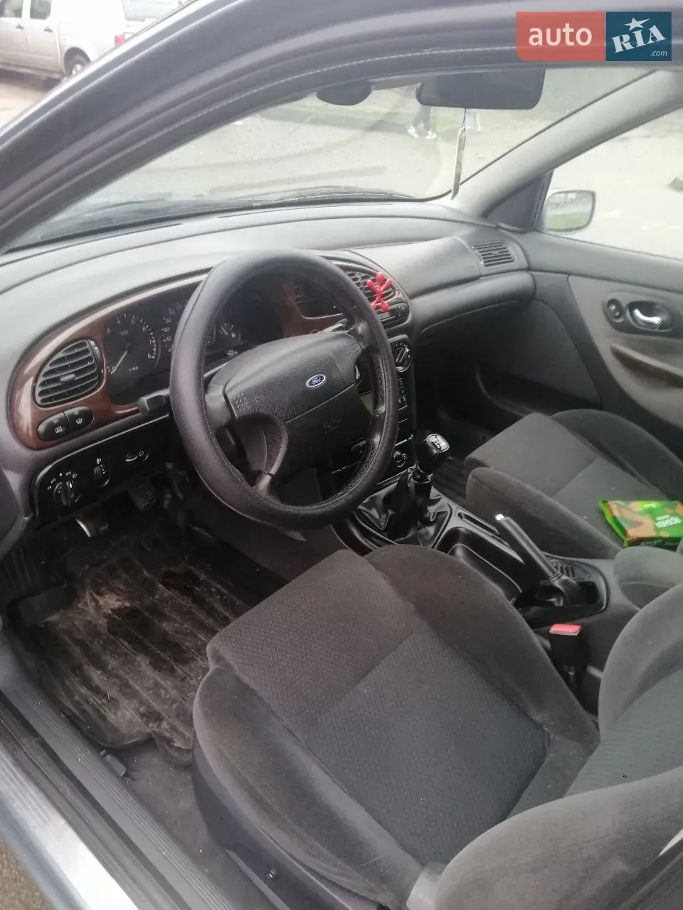 Ford Mondeo 1999 photo 2