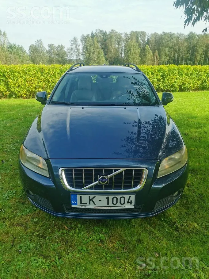 Volvo V70 2008 photo 3