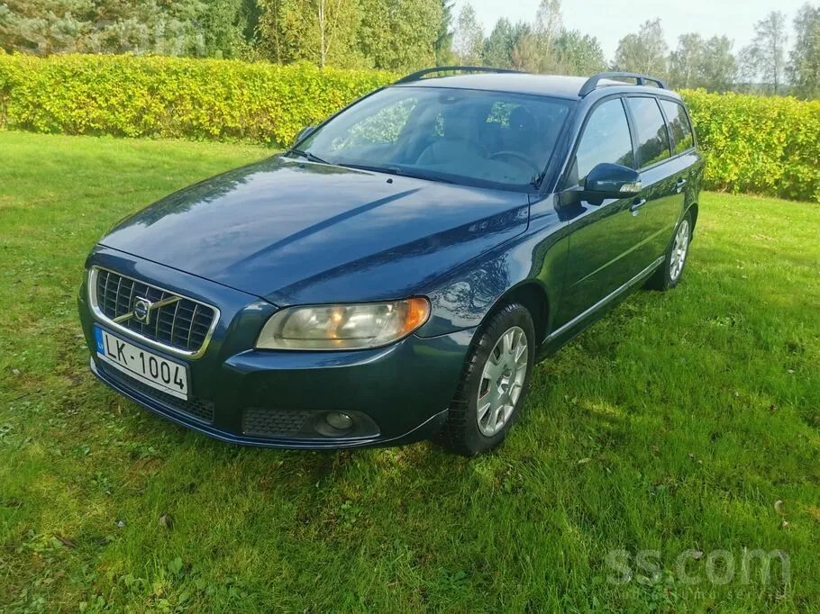 Volvo V70 2008 photo 2