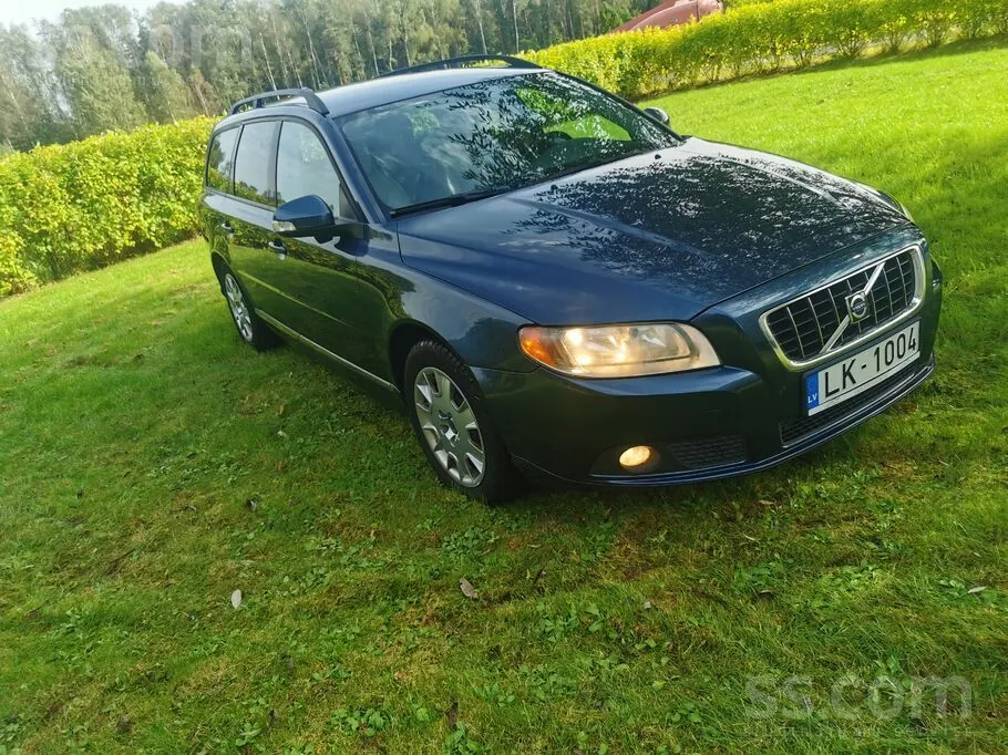 Volvo V70 2008 photo 4