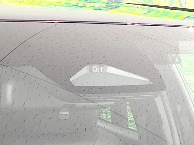 Toyota Yaris Cross Z 2024 photo 5