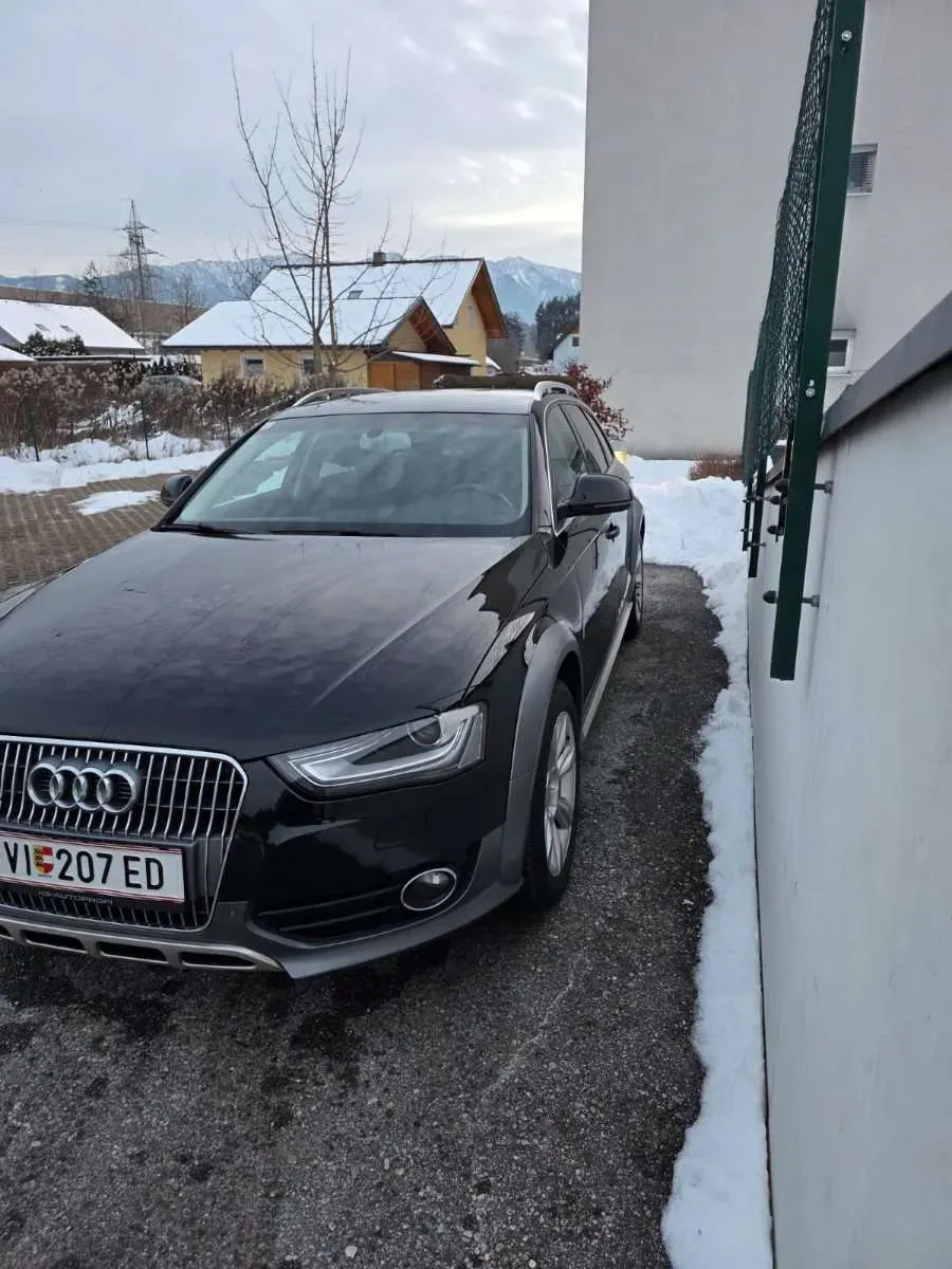 Audi A4 Allroad 2013 photo 2