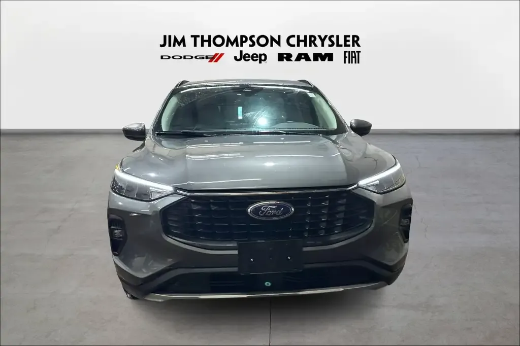 Ford Escape 2025 photo 2