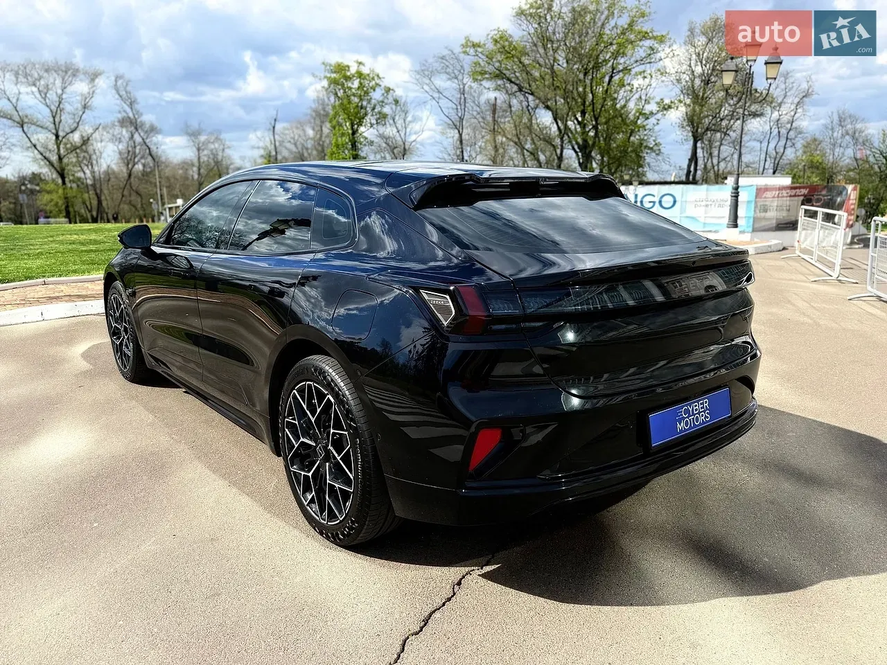 Zeekr 001 2024 photo 4